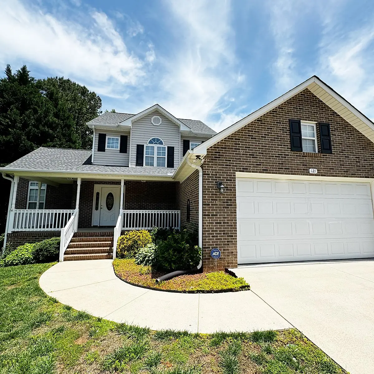 Mooresville-Town-Profile-Alexa-Jordan-Realtor-Lake-Norman-NC_0001